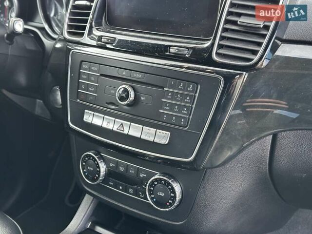 Сірий Мерседес ГЛЕ-Клас, об'ємом двигуна 3.5 л та пробігом 162 тис. км за 27499 $, фото 45 на Automoto.ua