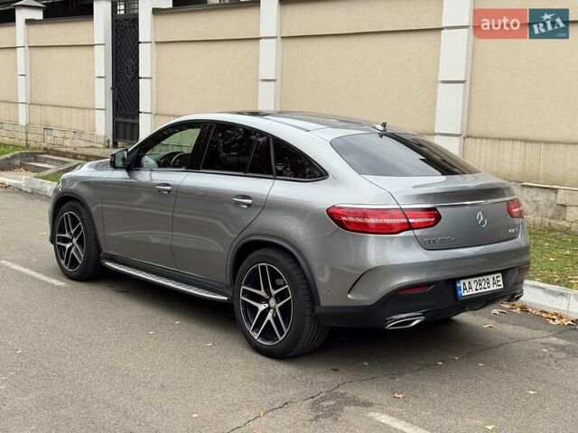 Серый Мерседес ГЛЕ-Класс, объемом двигателя 2.99 л и пробегом 169 тыс. км за 49350 $, фото 6 на Automoto.ua