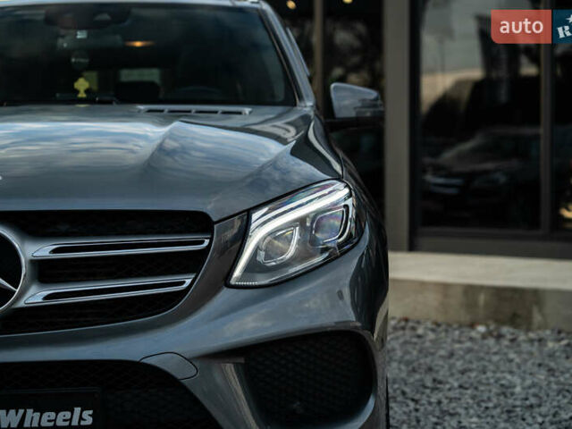 Серый Мерседес ГЛЕ-Класс, объемом двигателя 2.99 л и пробегом 253 тыс. км за 37500 $, фото 13 на Automoto.ua