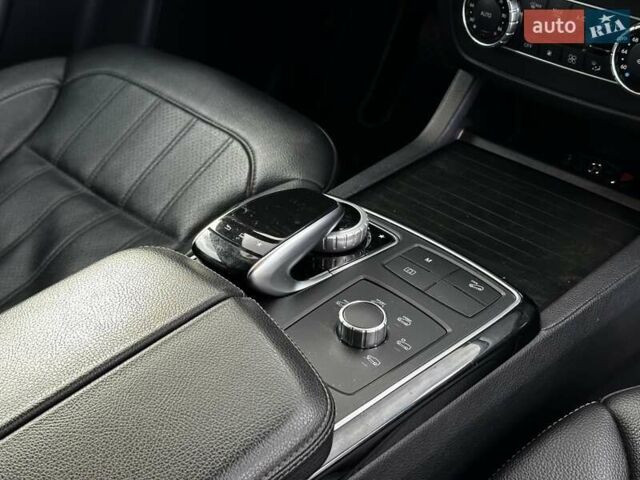 Сірий Мерседес ГЛЕ-Клас, об'ємом двигуна 3.5 л та пробігом 162 тис. км за 27499 $, фото 44 на Automoto.ua