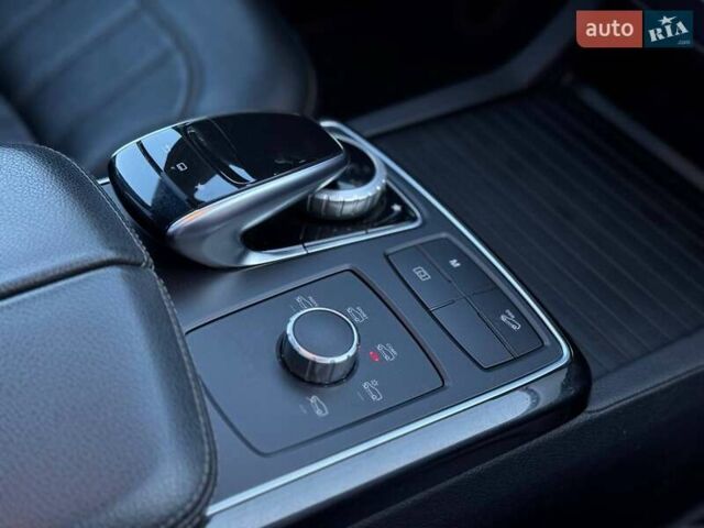 Серый Мерседес ГЛЕ-Класс, объемом двигателя 3.5 л и пробегом 159 тыс. км за 24500 $, фото 78 на Automoto.ua