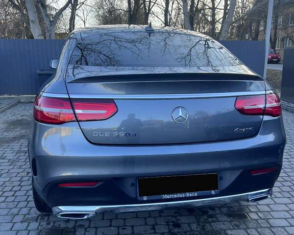 Сірий Мерседес ГЛЕ-Клас, об'ємом двигуна 2.99 л та пробігом 107 тис. км за 49900 $, фото 2 на Automoto.ua