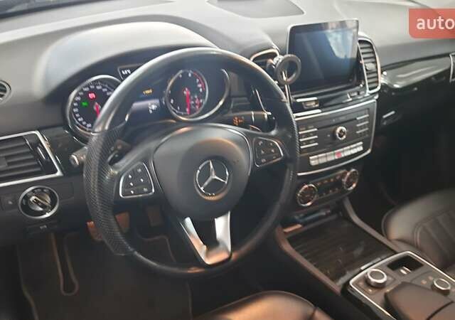 Серый Мерседес ГЛЕ-Класс, объемом двигателя 3 л и пробегом 108 тыс. км за 33000 $, фото 9 на Automoto.ua