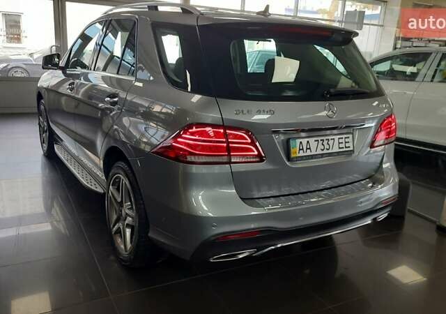 Серый Мерседес ГЛЕ-Класс, объемом двигателя 3 л и пробегом 108 тыс. км за 33000 $, фото 6 на Automoto.ua