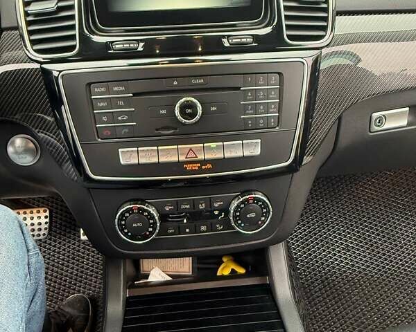 Сірий Мерседес ГЛЕ-Клас, об'ємом двигуна 2.99 л та пробігом 145 тис. км за 43000 $, фото 35 на Automoto.ua