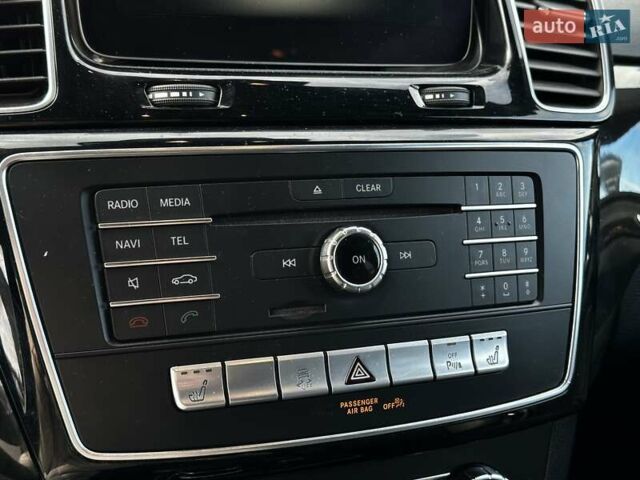 Сірий Мерседес ГЛЕ-Клас, об'ємом двигуна 3.5 л та пробігом 162 тис. км за 27499 $, фото 29 на Automoto.ua