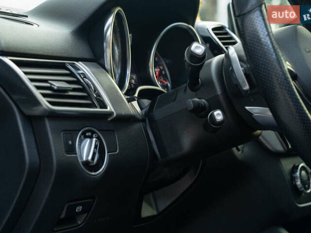 Серый Мерседес ГЛЕ-Класс, объемом двигателя 2.99 л и пробегом 253 тыс. км за 37500 $, фото 23 на Automoto.ua