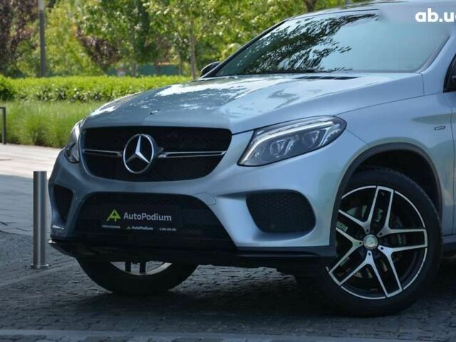 Серый Мерседес ГЛЕ-Класс, объемом двигателя 3 л и пробегом 152 тыс. км за 39000 $, фото 4 на Automoto.ua