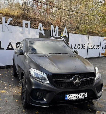 Серый Мерседес ГЛЕ-Класс, объемом двигателя 2.99 л и пробегом 123 тыс. км за 48000 $, фото 12 на Automoto.ua