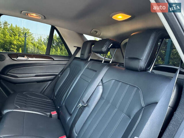 Сірий Мерседес ГЛЕ-Клас, об'ємом двигуна 2.2 л та пробігом 220 тис. км за 24000 $, фото 37 на Automoto.ua