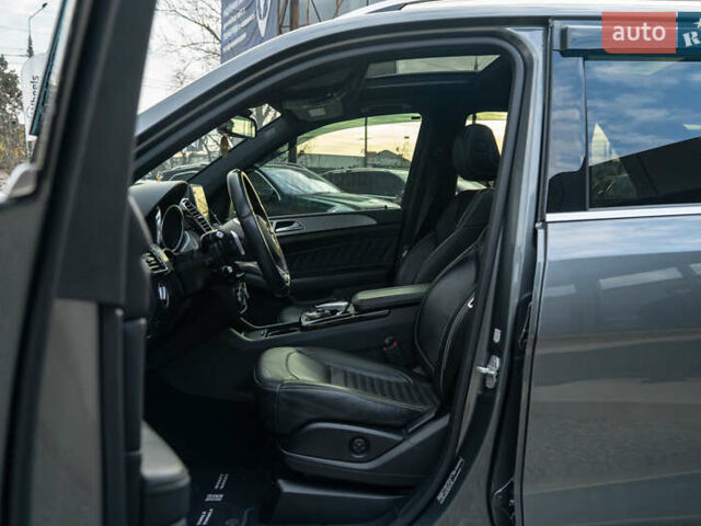 Серый Мерседес ГЛЕ-Класс, объемом двигателя 2.99 л и пробегом 253 тыс. км за 37500 $, фото 18 на Automoto.ua