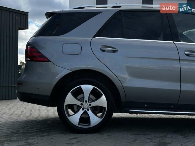 Сірий Мерседес ГЛЕ-Клас, об'ємом двигуна 3.5 л та пробігом 162 тис. км за 27499 $, фото 13 на Automoto.ua