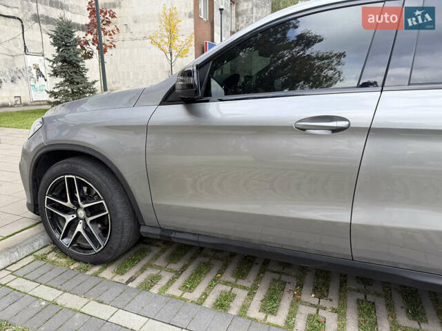 Серый Мерседес ГЛЕ-Класс, объемом двигателя 2.99 л и пробегом 194 тыс. км за 46000 $, фото 10 на Automoto.ua