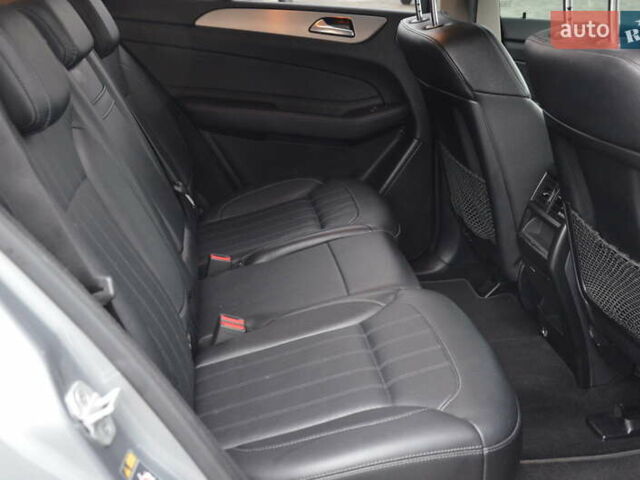 Серый Мерседес ГЛЕ-Класс, объемом двигателя 2.2 л и пробегом 211 тыс. км за 26600 $, фото 65 на Automoto.ua