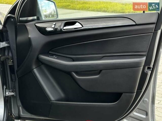 Сірий Мерседес ГЛЕ-Клас, об'ємом двигуна 3.5 л та пробігом 162 тис. км за 27499 $, фото 40 на Automoto.ua