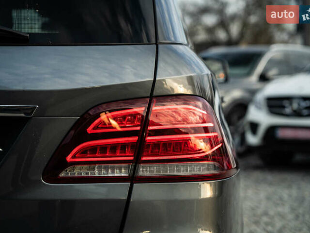 Серый Мерседес ГЛЕ-Класс, объемом двигателя 2.99 л и пробегом 253 тыс. км за 37500 $, фото 7 на Automoto.ua