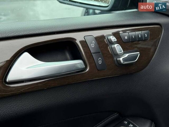 Серый Мерседес ГЛЕ-Класс, объемом двигателя 3.5 л и пробегом 159 тыс. км за 24500 $, фото 36 на Automoto.ua