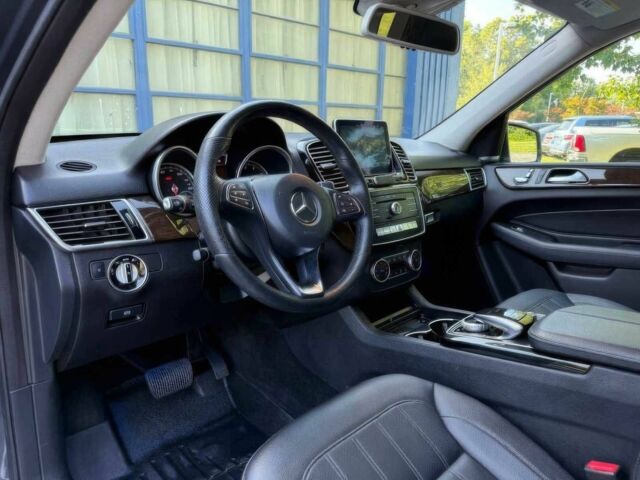 Серый Мерседес ГЛЕ-Класс, объемом двигателя 3.5 л и пробегом 78 тыс. км за 10000 $, фото 11 на Automoto.ua