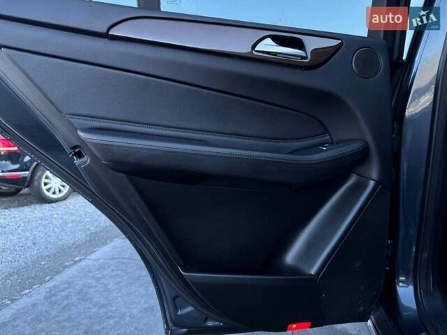 Серый Мерседес ГЛЕ-Класс, объемом двигателя 3.5 л и пробегом 159 тыс. км за 24500 $, фото 58 на Automoto.ua