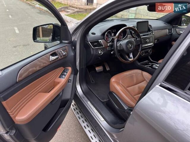 Серый Мерседес ГЛЕ-Класс, объемом двигателя 2.99 л и пробегом 169 тыс. км за 49350 $, фото 11 на Automoto.ua