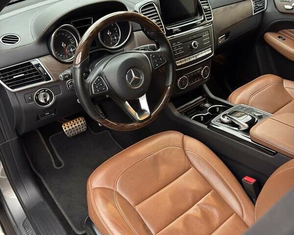 Серый Мерседес ГЛЕ-Класс, объемом двигателя 2.99 л и пробегом 169 тыс. км за 49350 $, фото 13 на Automoto.ua