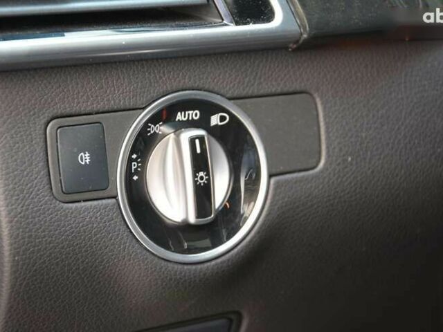 Серый Мерседес ГЛЕ-Класс, объемом двигателя 3 л и пробегом 152 тыс. км за 39000 $, фото 21 на Automoto.ua