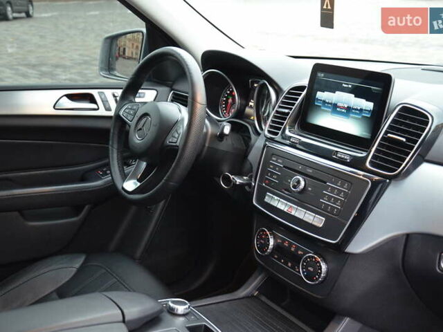 Серый Мерседес ГЛЕ-Класс, объемом двигателя 2.2 л и пробегом 211 тыс. км за 26600 $, фото 67 на Automoto.ua