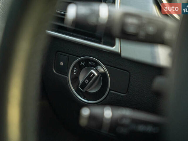 Серый Мерседес ГЛЕ-Класс, объемом двигателя 2.99 л и пробегом 253 тыс. км за 37500 $, фото 22 на Automoto.ua