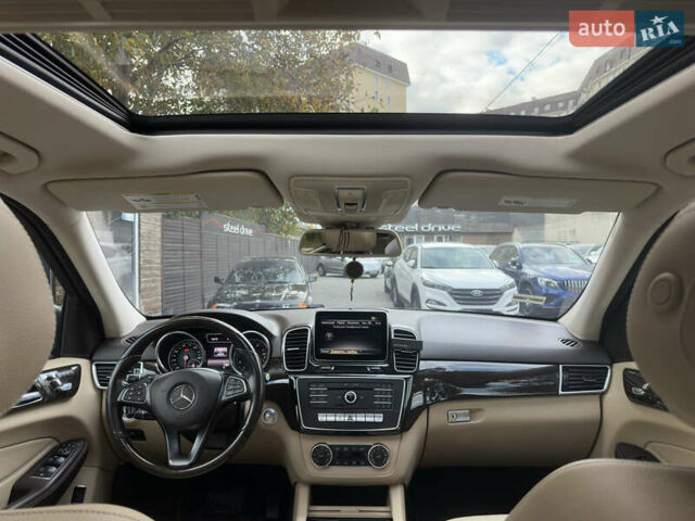 Серый Мерседес ГЛЕ-Класс, объемом двигателя 3.5 л и пробегом 168 тыс. км за 25899 $, фото 24 на Automoto.ua
