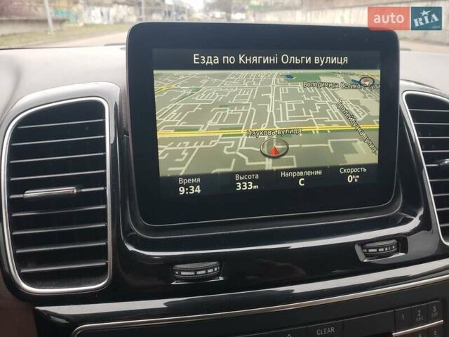 Серый Мерседес ГЛЕ-Класс, объемом двигателя 2.14 л и пробегом 70 тыс. км за 40500 $, фото 11 на Automoto.ua