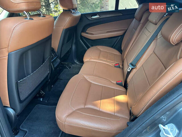 Сірий Мерседес ГЛЕ-Клас, об'ємом двигуна 2.99 л та пробігом 74 тис. км за 41000 $, фото 3 на Automoto.ua