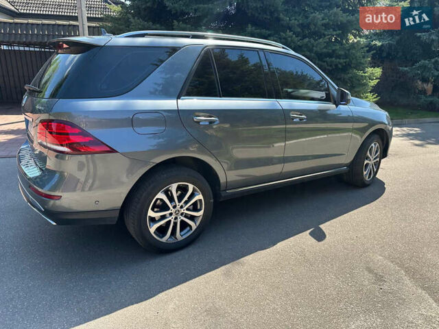 Сірий Мерседес ГЛЕ-Клас, об'ємом двигуна 2.99 л та пробігом 74 тис. км за 41000 $, фото 2 на Automoto.ua