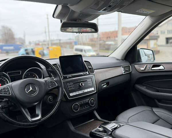 Серый Мерседес ГЛЕ-Класс, объемом двигателя 3 л и пробегом 174 тыс. км за 34500 $, фото 45 на Automoto.ua