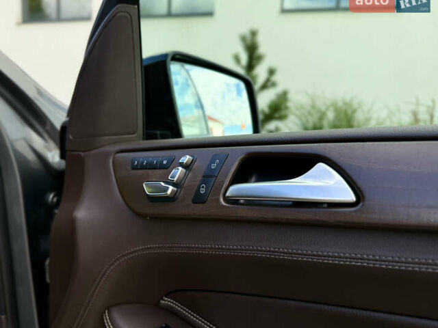 Мерседес ГЛЕ-Клас 2017 у Луцьку на Automoto.ua Сірий Мерседес ГЛЕ-Клас, об'ємом двигуна 2.2 л та пробігом 150 тис. км за 31599 $, фото 45 на Automoto.ua