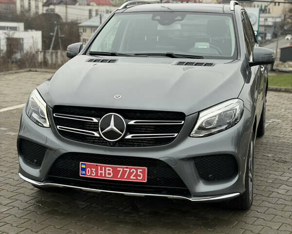 Серый Мерседес ГЛЕ-Класс, объемом двигателя 3 л и пробегом 174 тыс. км за 34500 $, фото 7 на Automoto.ua