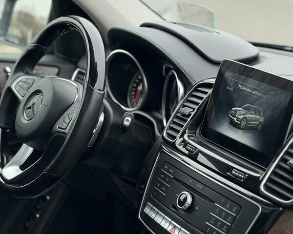 Серый Мерседес ГЛЕ-Класс, объемом двигателя 3 л и пробегом 174 тыс. км за 34500 $, фото 29 на Automoto.ua