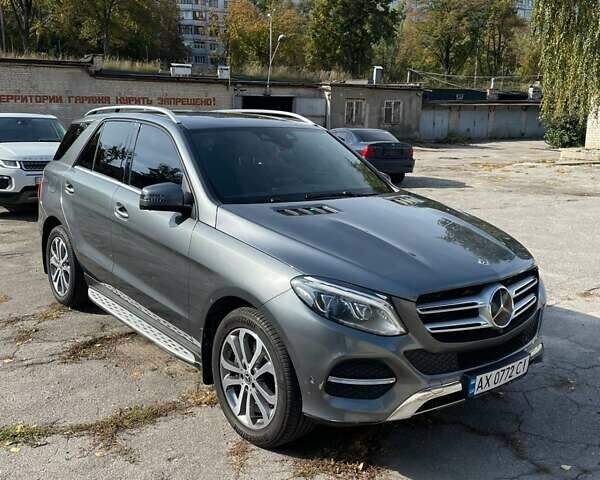 Сірий Мерседес ГЛЕ-Клас, об'ємом двигуна 3 л та пробігом 107 тис. км за 43000 $, фото 5 на Automoto.ua
