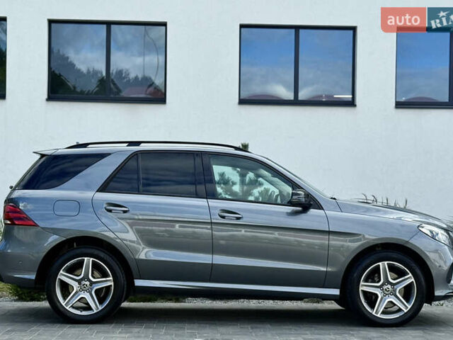 Мерседес ГЛЕ-Клас 2017 у Луцьку на Automoto.ua Сірий Мерседес ГЛЕ-Клас, об'ємом двигуна 2.2 л та пробігом 150 тис. км за 31599 $, фото 3 на Automoto.ua