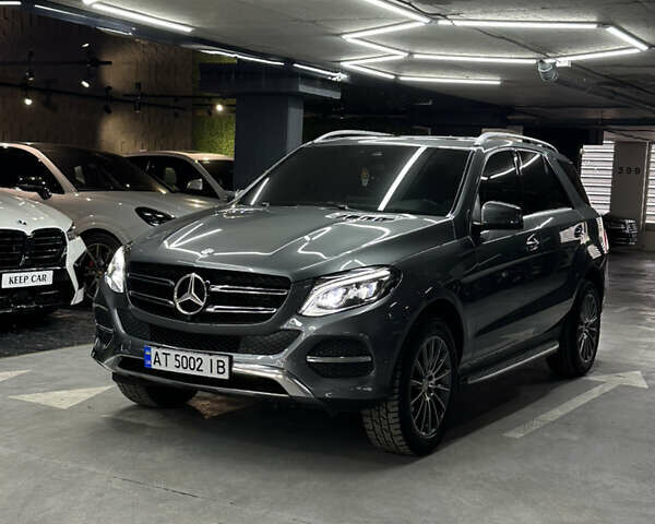 Серый Мерседес ГЛЕ-Класс, объемом двигателя 3.5 л и пробегом 170 тыс. км за 25999 $, фото 3 на Automoto.ua