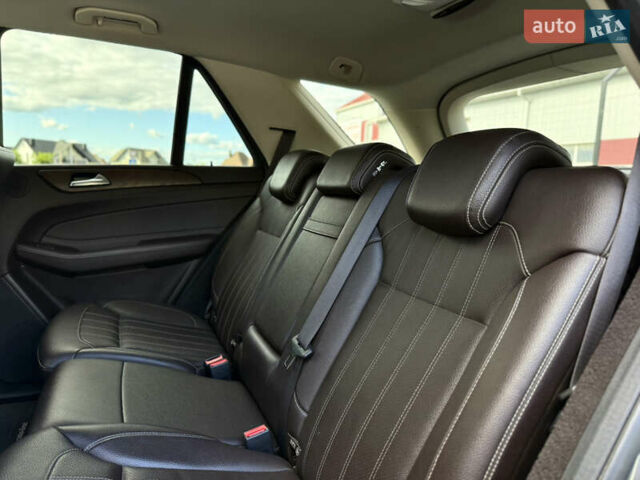 Мерседес ГЛЕ-Клас 2017 у Луцьку на Automoto.ua Сірий Мерседес ГЛЕ-Клас, об'ємом двигуна 2.2 л та пробігом 150 тис. км за 31599 $, фото 54 на Automoto.ua