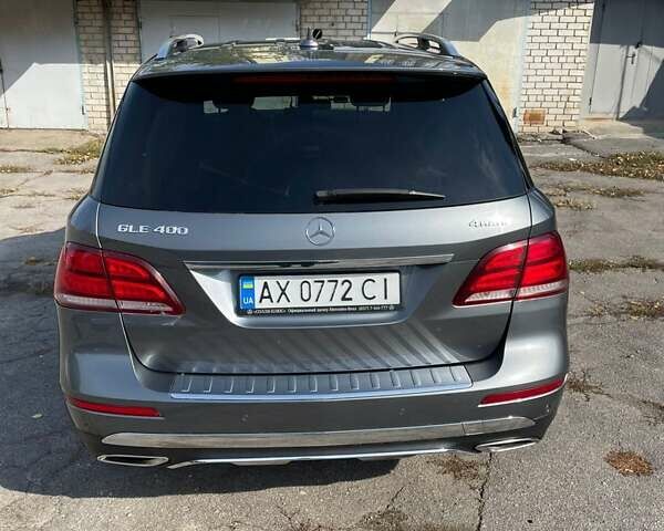 Сірий Мерседес ГЛЕ-Клас, об'ємом двигуна 3 л та пробігом 107 тис. км за 43000 $, фото 1 на Automoto.ua