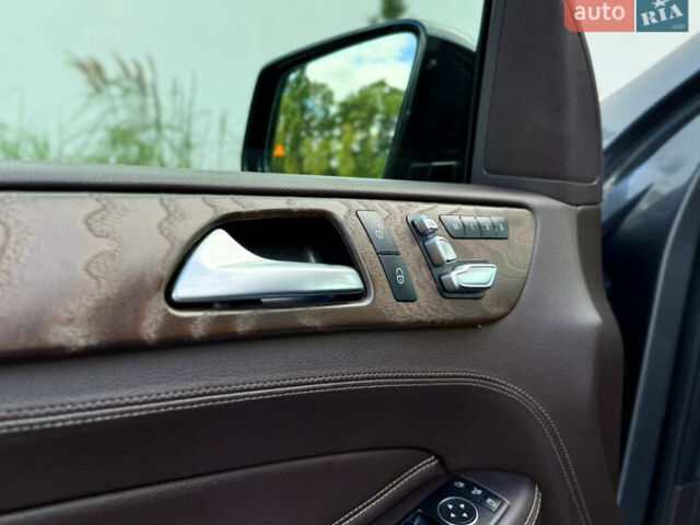 Мерседес ГЛЕ-Клас 2017 у Луцьку на Automoto.ua Сірий Мерседес ГЛЕ-Клас, об'ємом двигуна 2.2 л та пробігом 150 тис. км за 31599 $, фото 27 на Automoto.ua
