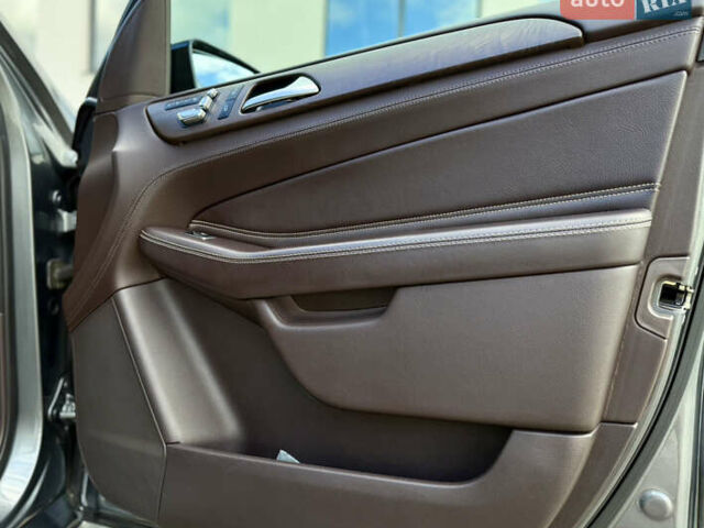 Мерседес ГЛЕ-Клас 2017 у Луцьку на Automoto.ua Сірий Мерседес ГЛЕ-Клас, об'ємом двигуна 2.2 л та пробігом 150 тис. км за 31599 $, фото 44 на Automoto.ua