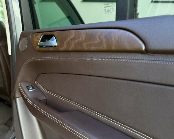 Мерседес ГЛЕ-Клас 2017 у Луцьку на Automoto.ua Сірий Мерседес ГЛЕ-Клас, об'ємом двигуна 2.2 л та пробігом 150 тис. км за 31599 $, фото 58 на Automoto.ua