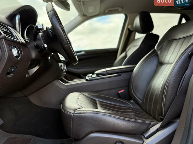 Мерседес ГЛЕ-Клас 2017 у Луцьку на Automoto.ua Сірий Мерседес ГЛЕ-Клас, об'ємом двигуна 2.2 л та пробігом 150 тис. км за 31599 $, фото 33 на Automoto.ua