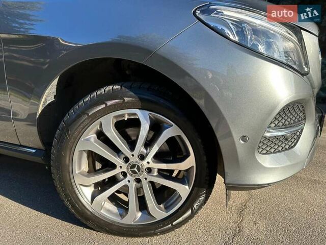 Сірий Мерседес ГЛЕ-Клас, об'ємом двигуна 2.99 л та пробігом 74 тис. км за 41000 $, фото 17 на Automoto.ua