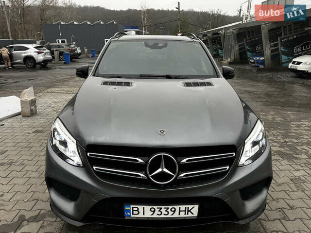 Сірий Мерседес ГЛЕ-Клас, об'ємом двигуна 3.5 л та пробігом 70 тис. км за 33500 $, фото 14 на Automoto.ua