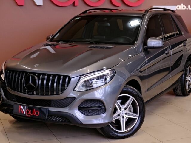 Мерседес ГЛЕ-Класс 2018 в Одессе на Automoto.ua Серый Мерседес ГЛЕ-Класс, объемом двигателя 2.1 л и пробегом 170 тыс. км за 33900 $, фото 1 на Automoto.ua