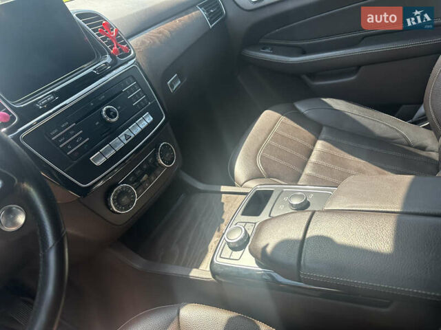 Серый Мерседес ГЛЕ-Класс, объемом двигателя 2.14 л и пробегом 159 тыс. км за 41000 $, фото 12 на Automoto.ua