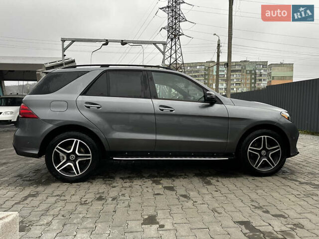 Сірий Мерседес ГЛЕ-Клас, об'ємом двигуна 3.5 л та пробігом 70 тис. км за 33500 $, фото 12 на Automoto.ua